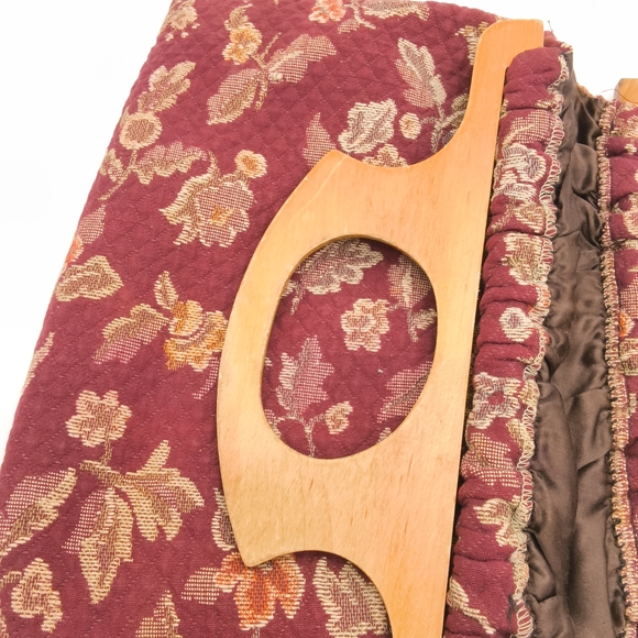 Vintage knitting or crochet tote  "granny-chic" aesthetic - Picture 3 of 7